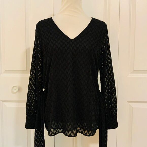 Ann Taylor Black Embroidered Chevron Semi Sheer Long Sleeve Belted Top Medium - Picture 10 of 12